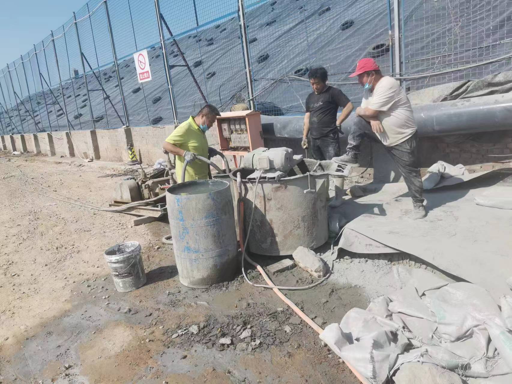 梁山袖阀管注浆